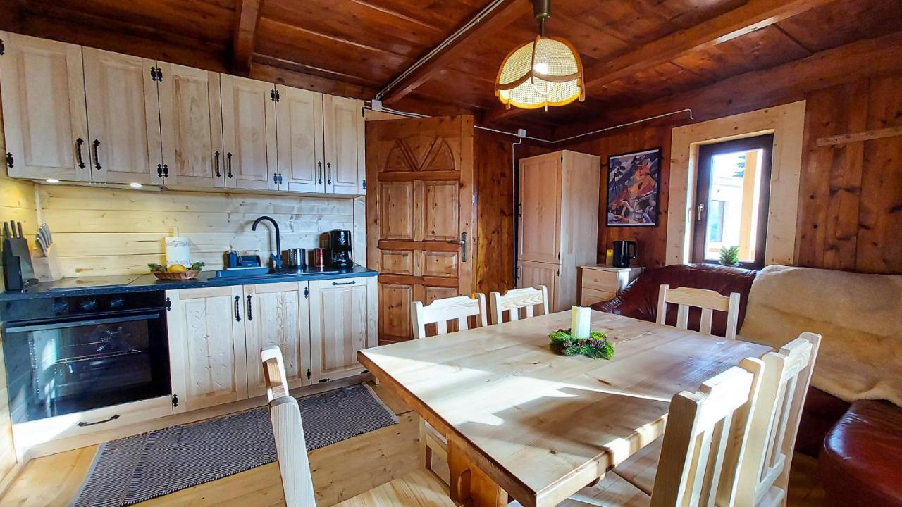 Villa Baranowka - Apartament #4 By Shortstaypoland *